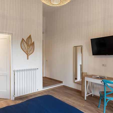 B&B Vitruvio Suites Formia Exterior foto