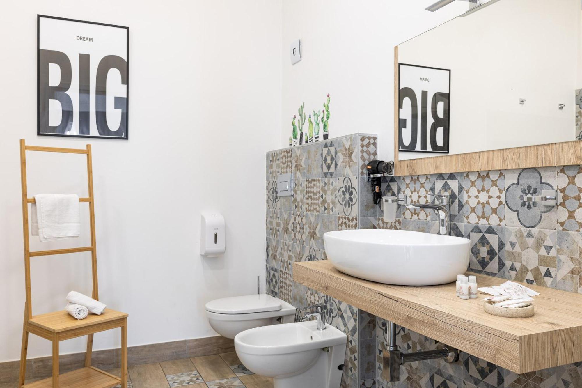 B&B Vitruvio Suites Formia Exterior foto