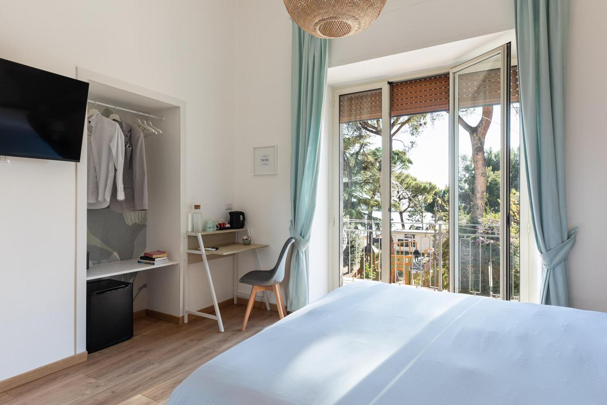 B&B Vitruvio Suites Formia Exterior foto