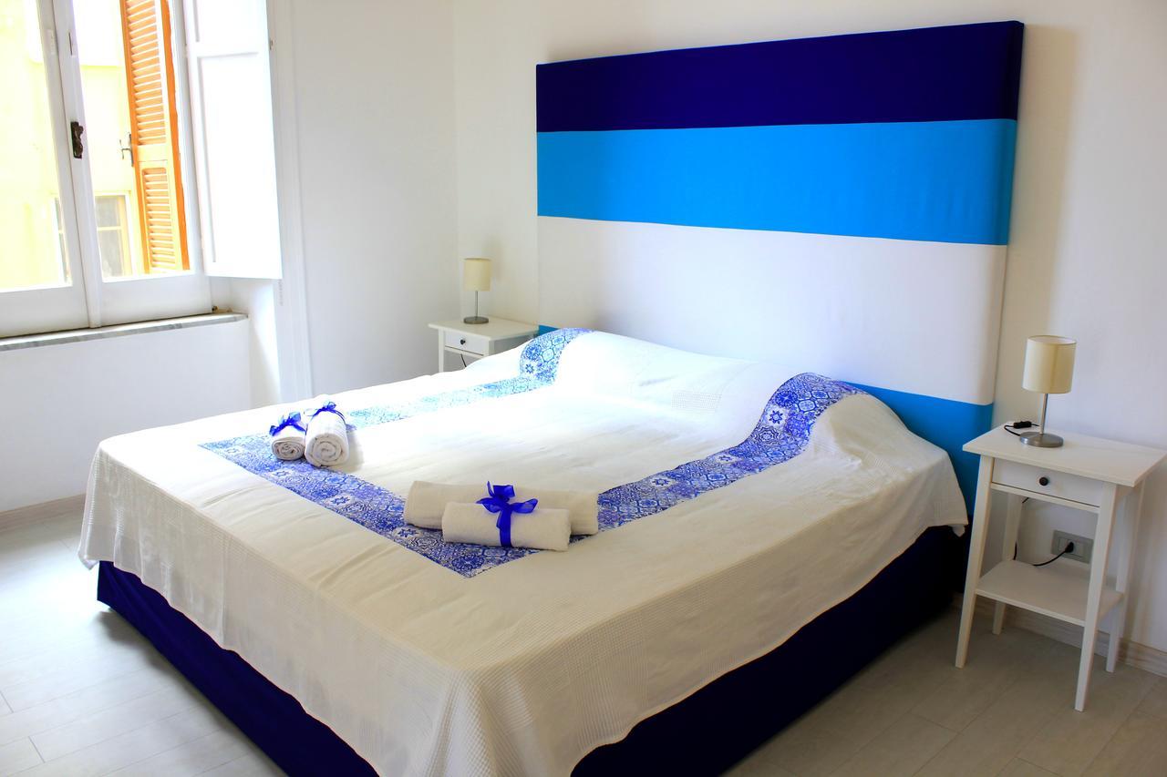 B&B Vitruvio Suites Formia Quarto foto